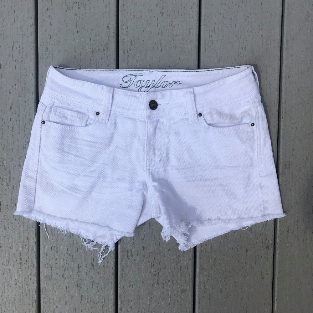 White Denim Cut-Off Shorts Size 3/4
